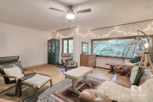 Wohnzimmer - Einfamilienhaus mit 132,00 m² in Obernheim-Kirchenarnbach zum Kaufen