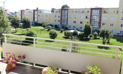 Blick in den Wohnpark - Etagenwohnung mit 69,70 m&sup2; in Villingen-Schwenningen zur Miete