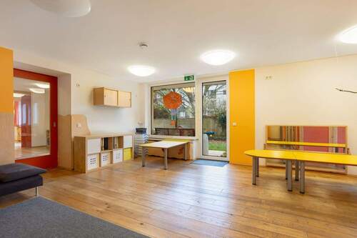 Wohnzimmer - Ihr Wohntraum in Bestlage: 143 m² kreative Freiheit in Düsseldorf