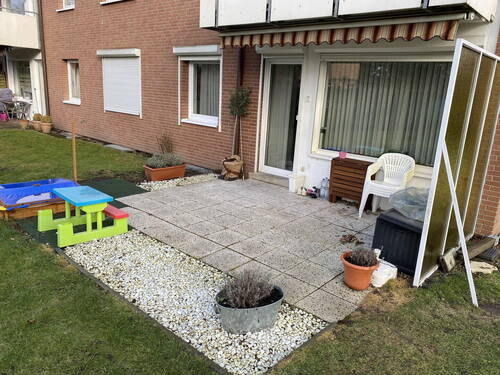 Bild 1 - Kein Erbpacht -Attraktive 4-Zimmer-Erdgeschosswohnung mit Terrasse in Hamburg-Harburg Langenbek