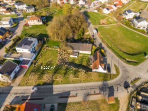 Luftaufnahme Ost-Ansicht - Grundstück zum Kaufen in Kösching
