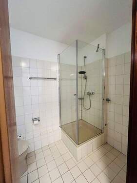 Bild 4 - Etagenwohnung mit 30,00 m² in Pforzheim zum Kaufen