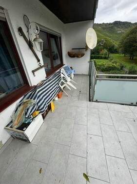 19 OG großer Balkon - 