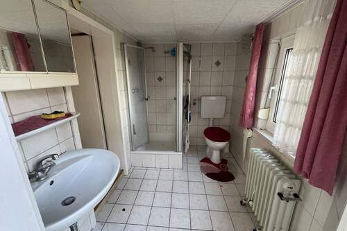 Tageslicht-Bad im EG - 