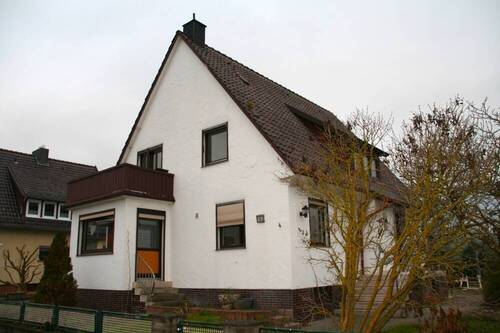 Aussenansicht-001 - Gepflegtes 2 Familienhaus in begehrter Wohnlage ... !!!