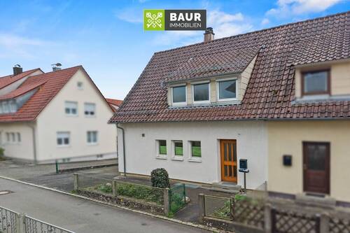 Luftbild - 3 Zimmer Doppelhaushälfte in Biberach