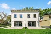 Hausrückansicht - 5 Zimmer Doppelhaushälfte in Berlin