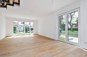 Wohnbereich - Doppelhaushälfte mit 128,00 m&sup2; in Berlin zur Miete
