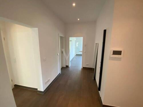 04 Diele - Etagenwohnung mit 106,00 m² in Celle zur Miete