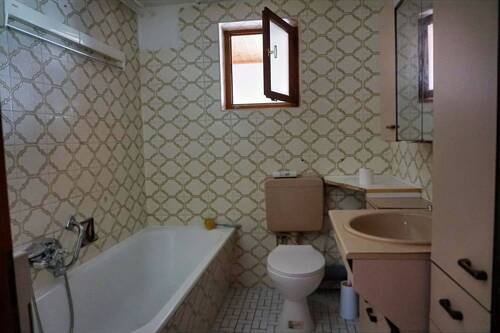 Badezimmer EG - 8 Zimmer Einfamilienhaus zum Kaufen in Hammelburg