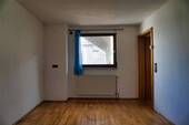 Zimmer 5 OG - 