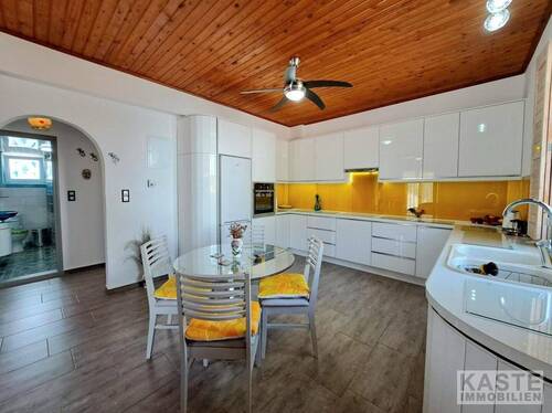 Küche - Mehrfamilienhaus, Wohnhaus mit 110,00 m&sup2; in Drapanos zum Kaufen