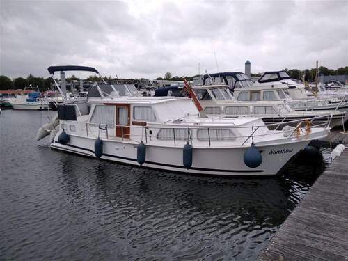 11 Meter Yacht - 