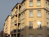 Fassade - Gemütliche 2 Raumwohnung mit Balkon und Einbauküche in Sudenburg!
