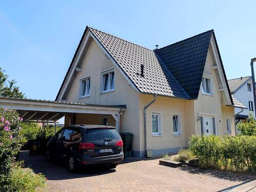 Bild 1 - Junges Wohnen: Freistehendes Einfamilienhaus Nähe Kanal