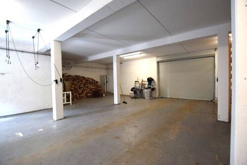 Garage - 
