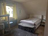 Schlafzimmer 1 OG - 