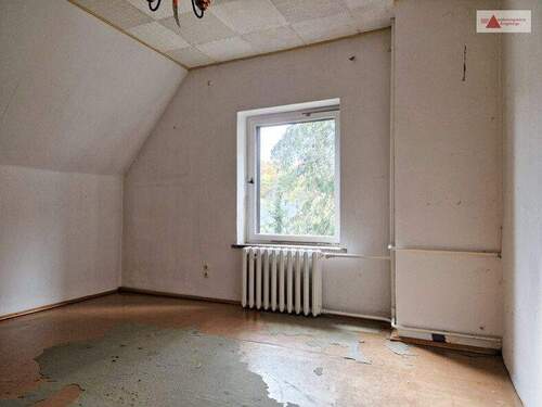 1.OG Schlafzimmer3 - 