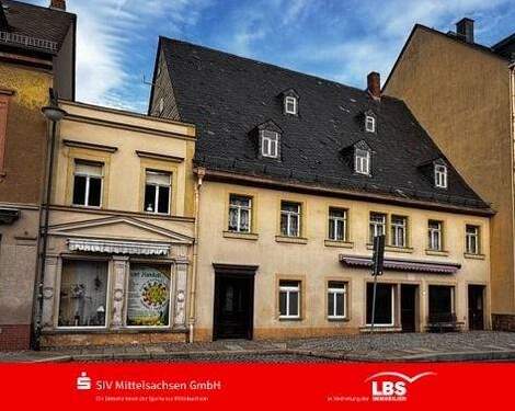 Straßenansicht - Denkmalgeschützes Sanierungsobjekt!