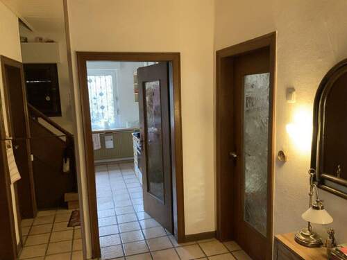 Diele (Richtung Küche) - 