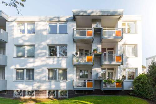 Myslowitzer Str. 1,3,5,7 - TMZ_6824.jpg - Mit Balkon! Helle 2-Zimmer-Wohnung in Bremerhaven nahe Spadener Straße