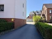 Zufahrt - Etagenwohnung mit 111,00 m&sup2; in Hannover zum Kaufen