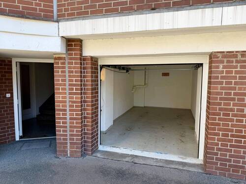 Garage - 
