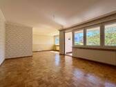 Wohn-/Esszimmer - 