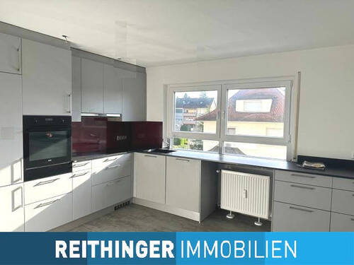 Küche - 3,5 Zimmer-Mietwohnung - 1.450,00&nbsp;EUR Kaltmiete, ca.&nbsp; 111,50&nbsp;m&sup2;&nbsp;Wohnfl&auml;che