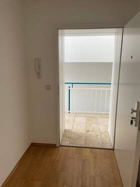 Eingangsbereich - Etagenwohnung mit 70,50 m² in Nürnberg zum Kaufen