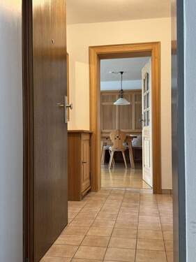 Eingangsbereich Wohnung - 