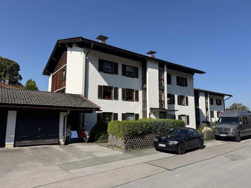 Frontansicht - 3 Zimmer Etagenwohnung zur Miete in Schliersee