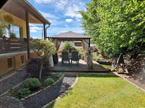 dbf1af9d-460f-4dcb-9ec8-14617e9301b6.jpg - Einfamilienhaus mit 250,00 m&sup2; in Daleiden zum Kaufen