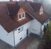 3 Zimmer-Souterrainwohnung mit Terrasse in ruhiger Lage von Neukirchen zu vermieten