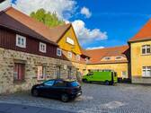 Wirtschaftsgebäude und Zwischenbau - 