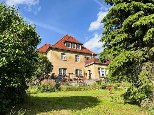 MFH von Südwest - 1 Zimmer Bauernhaus, Landhaus zum Kaufen in Neustadt