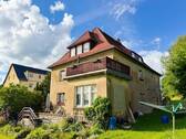MFH von Süd - 1 Zimmer Bauernhaus, Landhaus in Neustadt