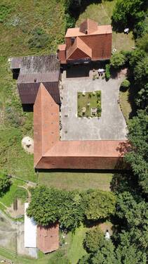 Bild 1 - Barnstorf OT - 3 Seiten Resthof mit altem Baumbestand zu verkaufen