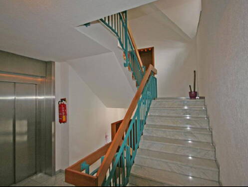 Hausflur - 3 Zimmer Etagenwohnung in Schömberg