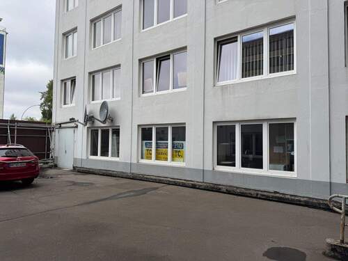 Innenhof mit hinterem Zugang - 