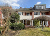 Gartenansicht - 5- Zimmer- Mittelreihenhaus in familiengerechter Lage von Blankenese