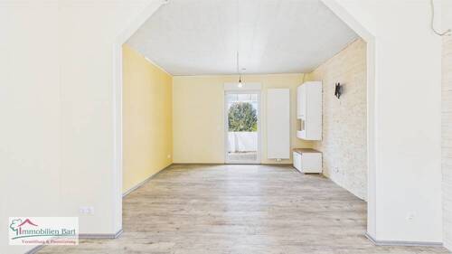 Wohnzimmer EG - 5 Zimmer Einfamilienhaus in Freudenburg