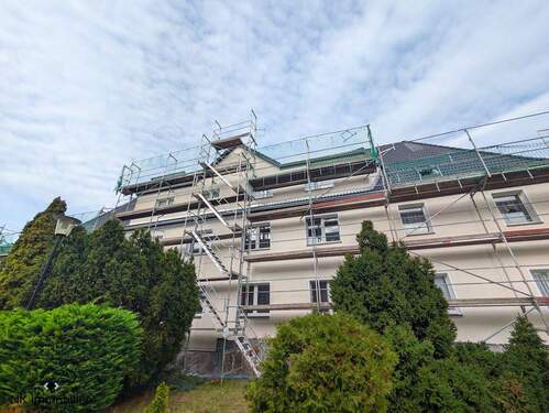 Gebäude - 2 Zimmer Etagenwohnung in Reinsdorf