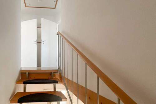 Treppe zum OG - 