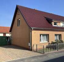 DHH für doppeltes Glück - 89.000,00&nbsp;EUR Kaufpreis, ca.&nbsp; 95,00&nbsp;m&sup2;&nbsp;Wohnfl&auml;che in Schönborn (PLZ: 03253)