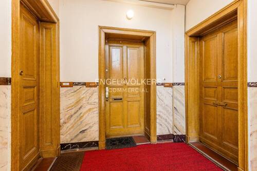 Ansicht Wohnungstüren - Einfamilienhaus in Berlin