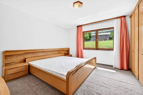 Schlafzimmer 1 (EG) - 