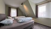 Schlafzimmer DG - 