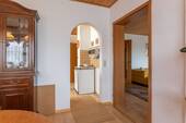 Wohnzimmer Richtung Küche - 