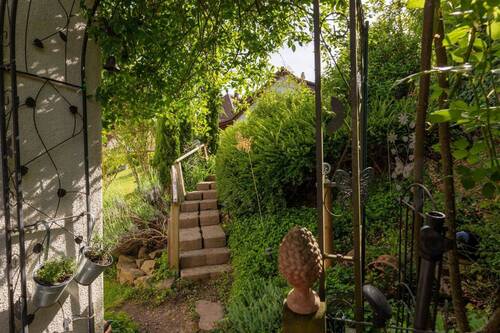 Weg zum Garten - 